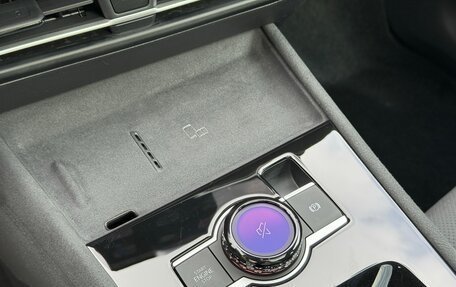 Volkswagen Tiguan, 2025 год, 4 599 000 рублей, 18 фотография