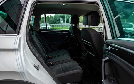 Volkswagen Tiguan II, 2017 год, 2 400 000 рублей, 12 фотография