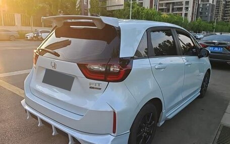 Honda Fit, 2022 год, 959 777 рублей, 3 фотография