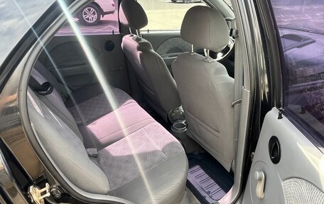 Chevrolet Aveo III, 2005 год, 297 000 рублей, 10 фотография