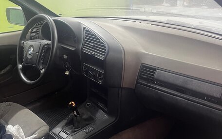 BMW 3 серия, 1991 год, 280 000 рублей, 2 фотография