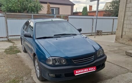 Toyota Avensis III рестайлинг, 1997 год, 260 000 рублей, 1 фотография