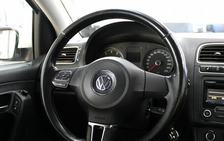 Volkswagen Polo VI (EU Market), 2012 год, 615 000 рублей, 12 фотография