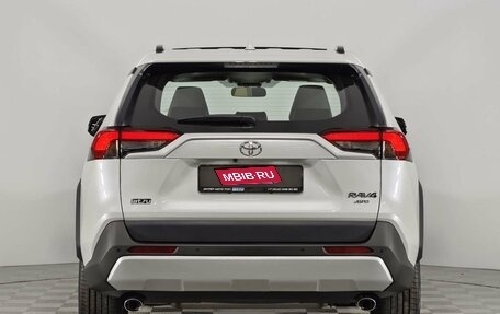 Toyota RAV4, 2024 год, 4 590 000 рублей, 6 фотография