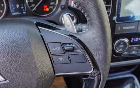 Mitsubishi Outlander III рестайлинг 3, 2022 год, 3 850 000 рублей, 20 фотография