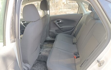 Volkswagen Polo VI (EU Market), 2013 год, 870 000 рублей, 10 фотография