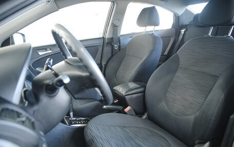 Hyundai Solaris II рестайлинг, 2014 год, 1 100 000 рублей, 7 фотография