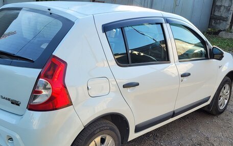 Renault Sandero I, 2013 год, 460 000 рублей, 2 фотография