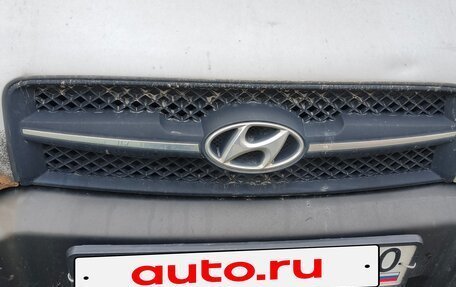 Hyundai Tucson III, 2006 год, 850 000 рублей, 2 фотография