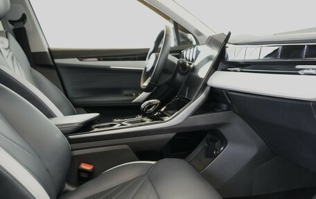 Geely Atlas, 2023 год, 2 660 000 рублей, 13 фотография