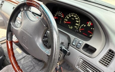 Honda Odyssey II, 2000 год, 570 000 рублей, 2 фотография