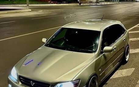 Toyota Altezza, 2001 год, 1 099 000 рублей, 5 фотография