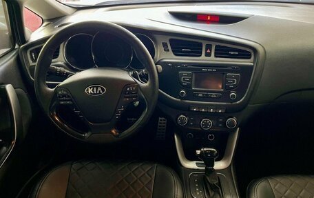 KIA cee'd III, 2013 год, 999 900 рублей, 10 фотография