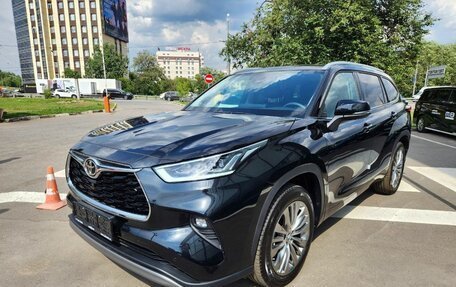 Toyota Highlander, 2025 год, 5 930 000 рублей, 2 фотография