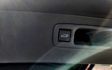 Toyota Highlander, 2025 год, 5 930 000 рублей, 4 фотография