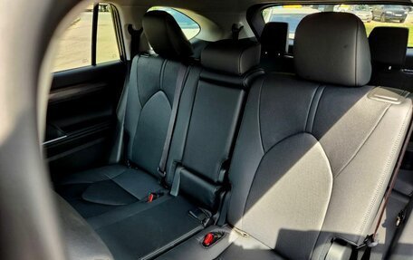 Toyota Highlander, 2025 год, 5 930 000 рублей, 13 фотография