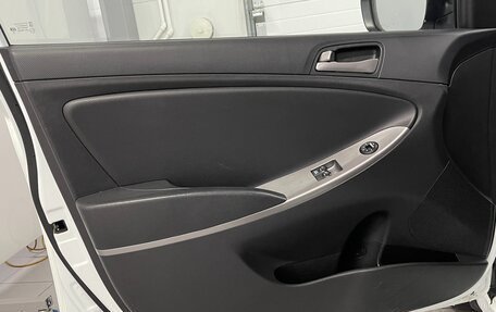 Hyundai Solaris II рестайлинг, 2014 год, 1 099 000 рублей, 15 фотография