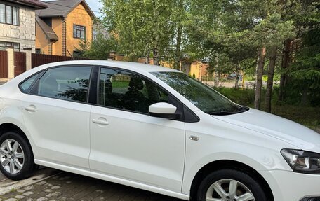 Volkswagen Polo VI (EU Market), 2013 год, 830 000 рублей, 3 фотография
