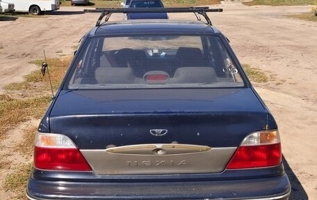 Daewoo Nexia I рестайлинг, 2004 год, 80 000 рублей, 3 фотография