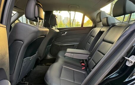 Mercedes-Benz E-Класс, 2015 год, 1 999 000 рублей, 14 фотография