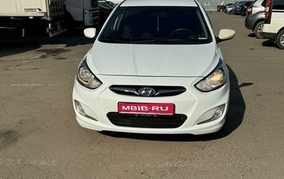 Hyundai Solaris II рестайлинг, 2013 год, 590 000 рублей, 1 фотография