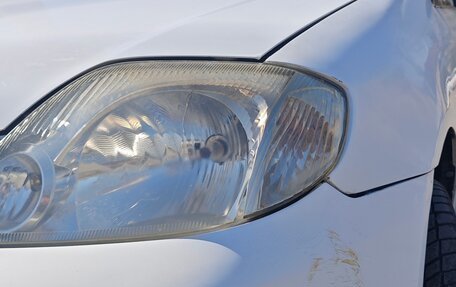 Toyota Corolla, 2003 год, 300 000 рублей, 3 фотография