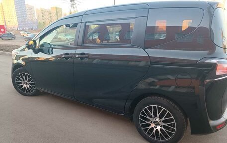 Toyota Sienta II, 2019 год, 1 599 999 рублей, 4 фотография