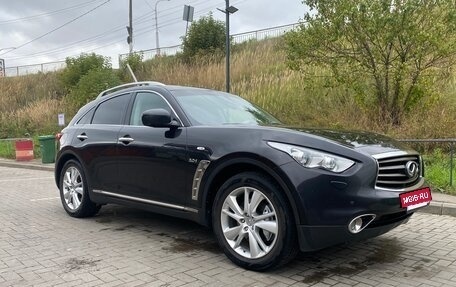 Infiniti QX70, 2015 год, 1 950 000 рублей, 3 фотография