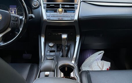 Lexus NX I, 2017 год, 3 300 000 рублей, 10 фотография