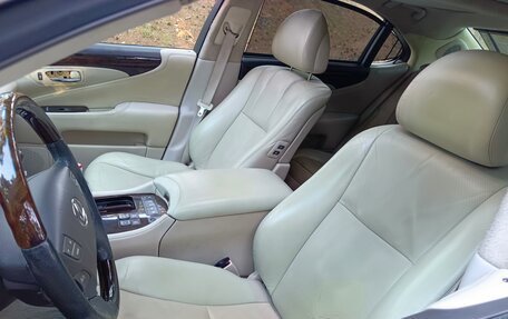 Lexus LS IV, 2007 год, 1 300 000 рублей, 3 фотография