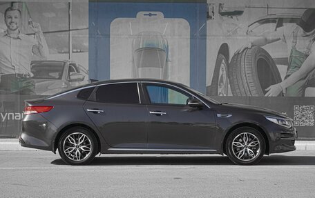 KIA Optima IV, 2017 год, 1 799 000 рублей, 5 фотография