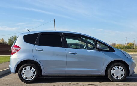 Honda Fit III, 2008 год, 768 000 рублей, 7 фотография