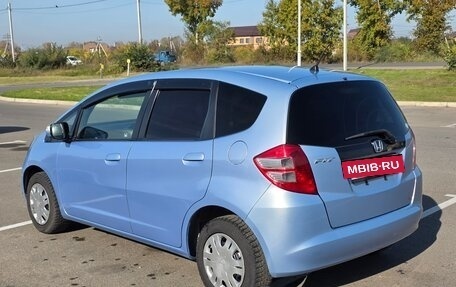 Honda Fit III, 2008 год, 768 000 рублей, 4 фотография