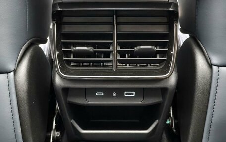 Geely Atlas, 2024 год, 3 300 000 рублей, 14 фотография