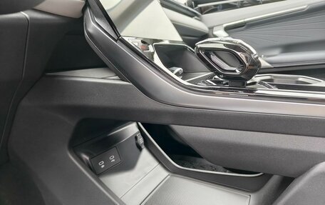 Geely Atlas, 2024 год, 3 300 000 рублей, 20 фотография