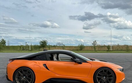 BMW i8 I рестайлинг, 2015 год, 5 690 000 рублей, 3 фотография