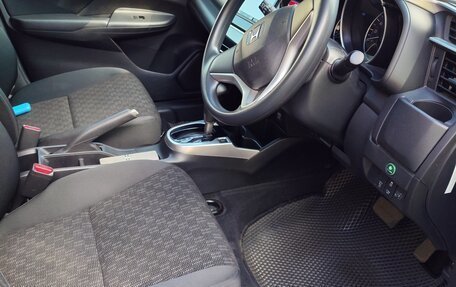 Honda Fit III, 2017 год, 1 199 000 рублей, 6 фотография