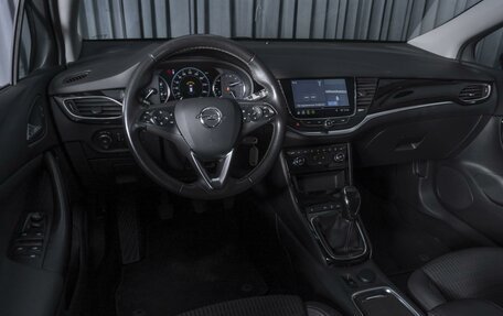 Opel Astra K, 2020 год, 1 430 000 рублей, 16 фотография