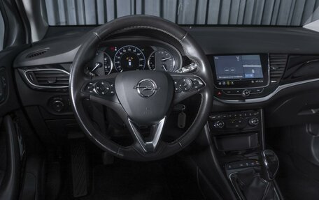 Opel Astra K, 2020 год, 1 430 000 рублей, 18 фотография