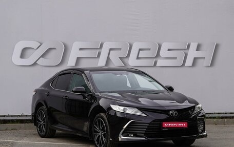 Toyota Camry, 2021 год, 2 850 000 рублей, 1 фотография