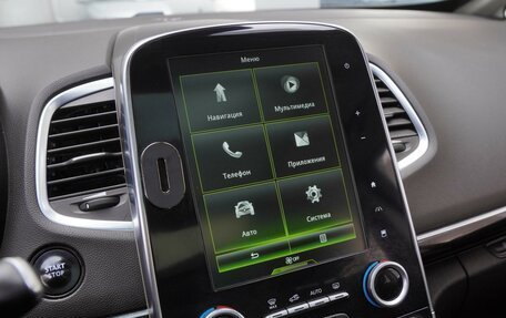 Renault Espace V рестайлинг, 2017 год, 1 490 000 рублей, 15 фотография