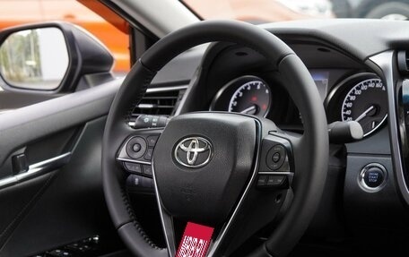 Toyota Camry, 2021 год, 2 850 000 рублей, 13 фотография