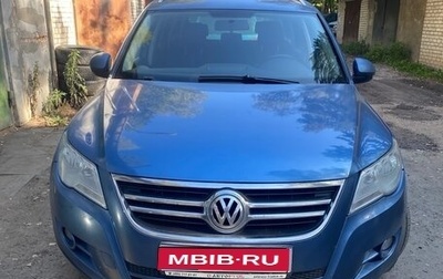 Volkswagen Tiguan I, 2011 год, 880 000 рублей, 1 фотография