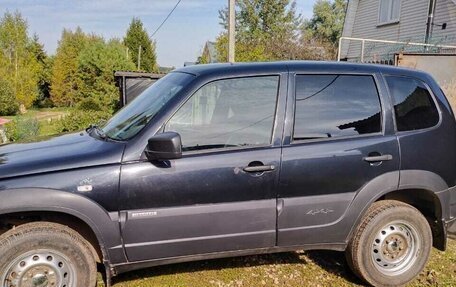 Chevrolet Niva I рестайлинг, 2018 год, 680 000 рублей, 13 фотография