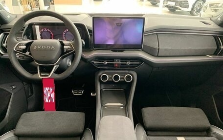 Skoda Kodiaq, 2025 год, 5 400 000 рублей, 7 фотография