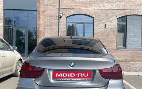 BMW 3 серия, 2010 год, 1 350 000 рублей, 2 фотография
