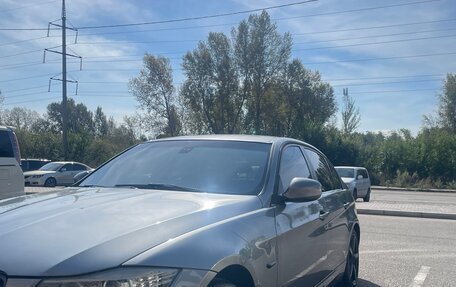 BMW 3 серия, 2010 год, 1 350 000 рублей, 3 фотография