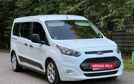 Ford Tourneo Connect II рестайлинг, 2017 год, 1 950 000 рублей, 3 фотография