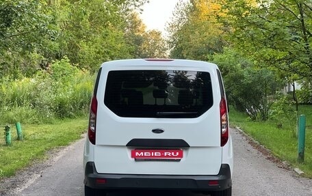 Ford Tourneo Connect II рестайлинг, 2017 год, 1 950 000 рублей, 10 фотография