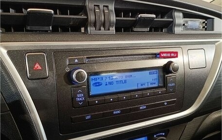 Toyota Auris II, 2013 год, 1 189 000 рублей, 11 фотография